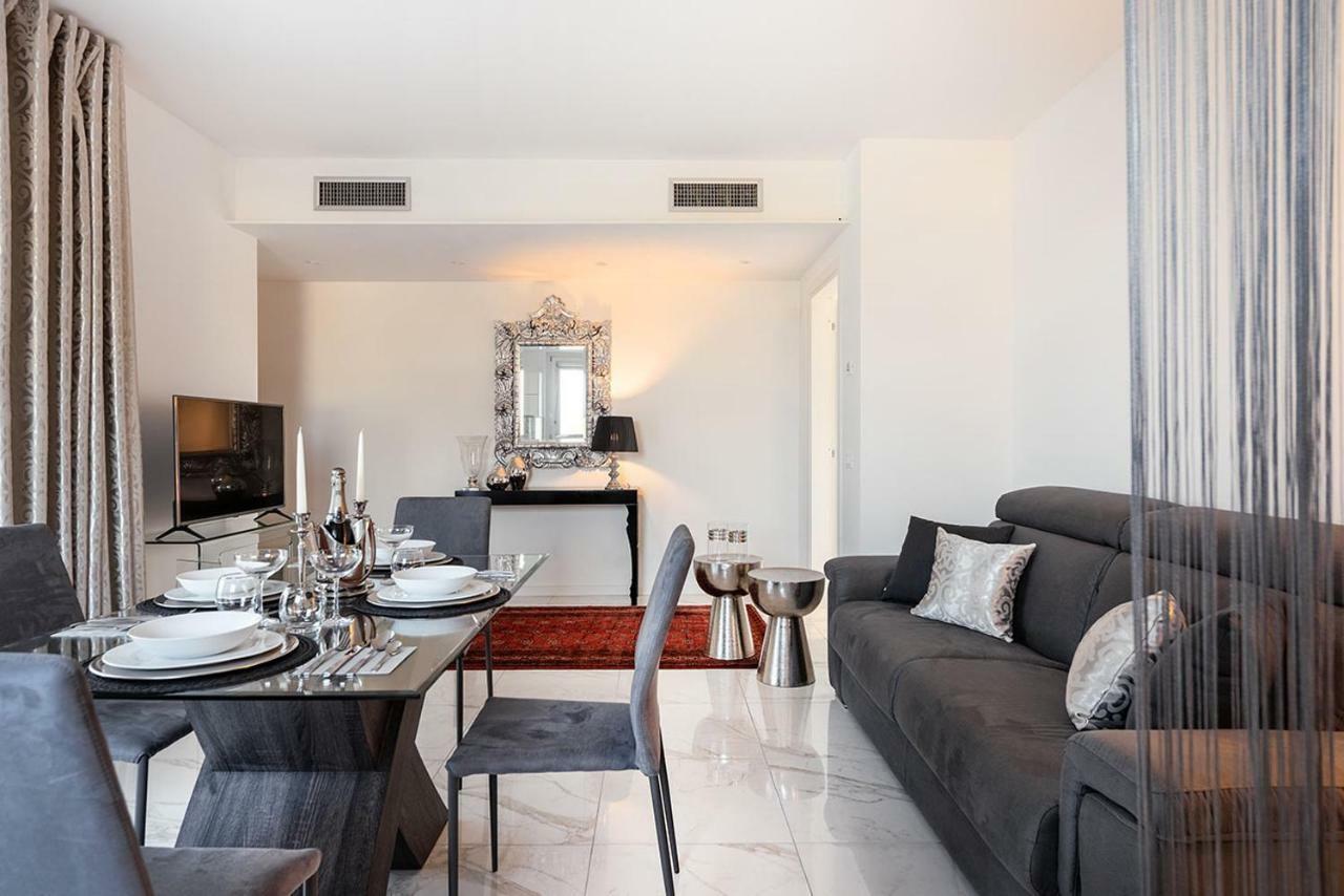 Villa Bianca Luxury Apartments Desenzano del Garda Exterior photo